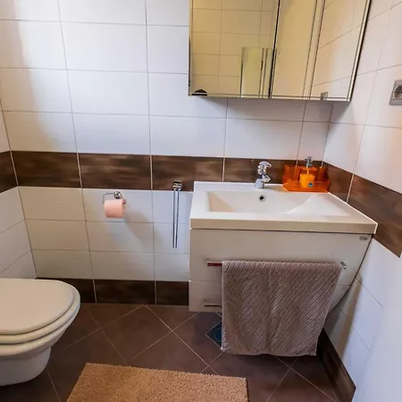 Charming Three Bedroom House Prázdninový dům