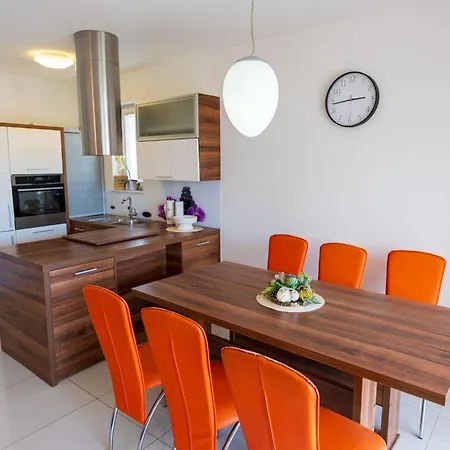 Charming Three Bedroom House *